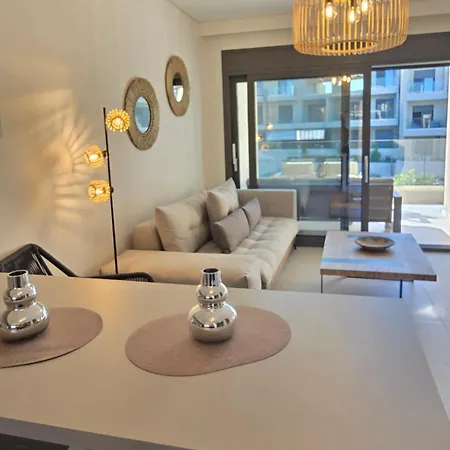 Myron Escape Luxury Διαμέρισμα