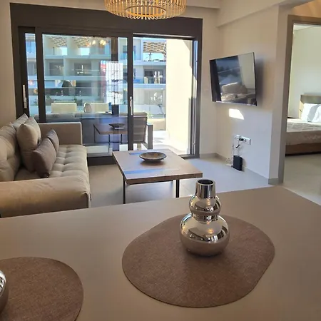 Myron Escape Luxury Apartmán